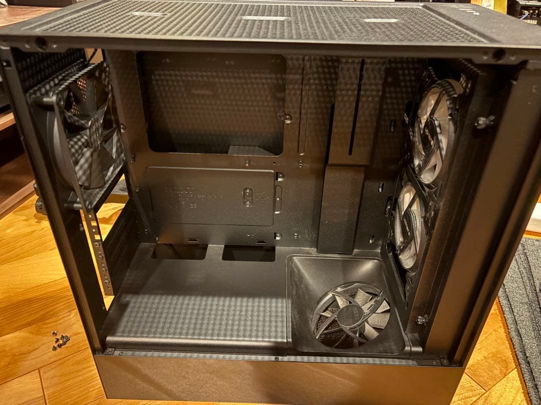 NZXT H5 Flow ミドルタワーケース