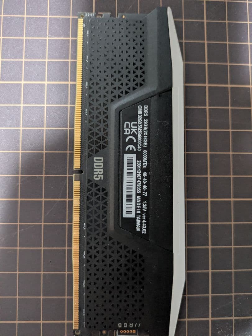 CORSAIR DDR5 6000MHz ARGB 16GB×1