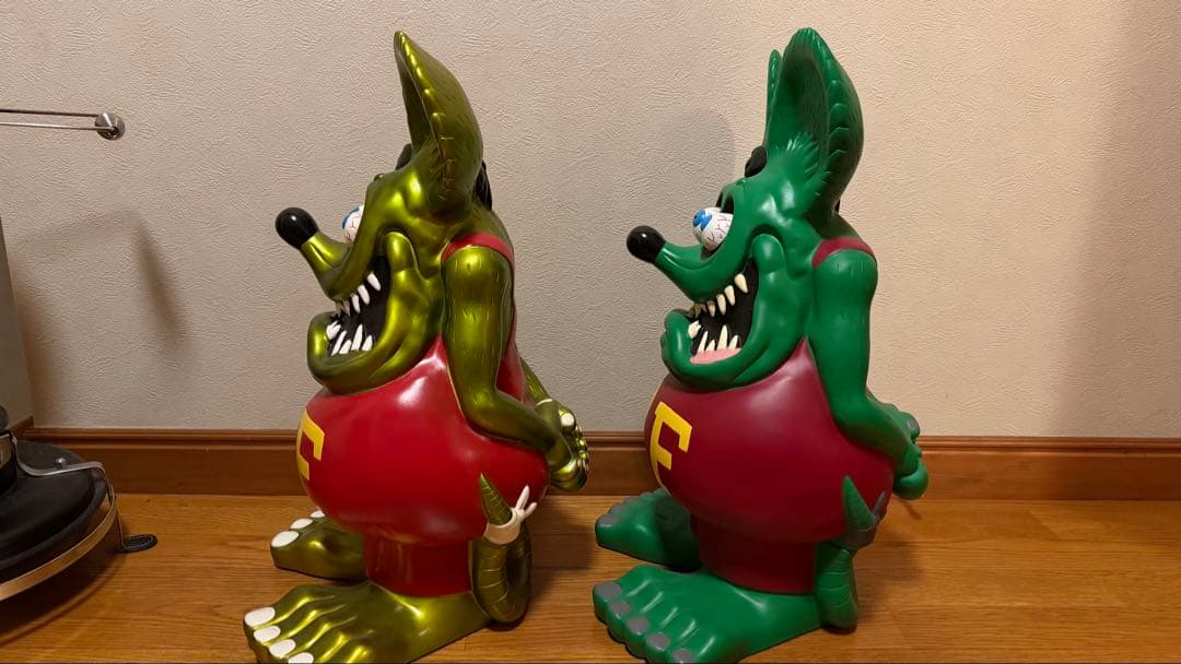 ラットフィンク ソフビ ビッグバンク メタリック／ノーマルカラー 2体セット