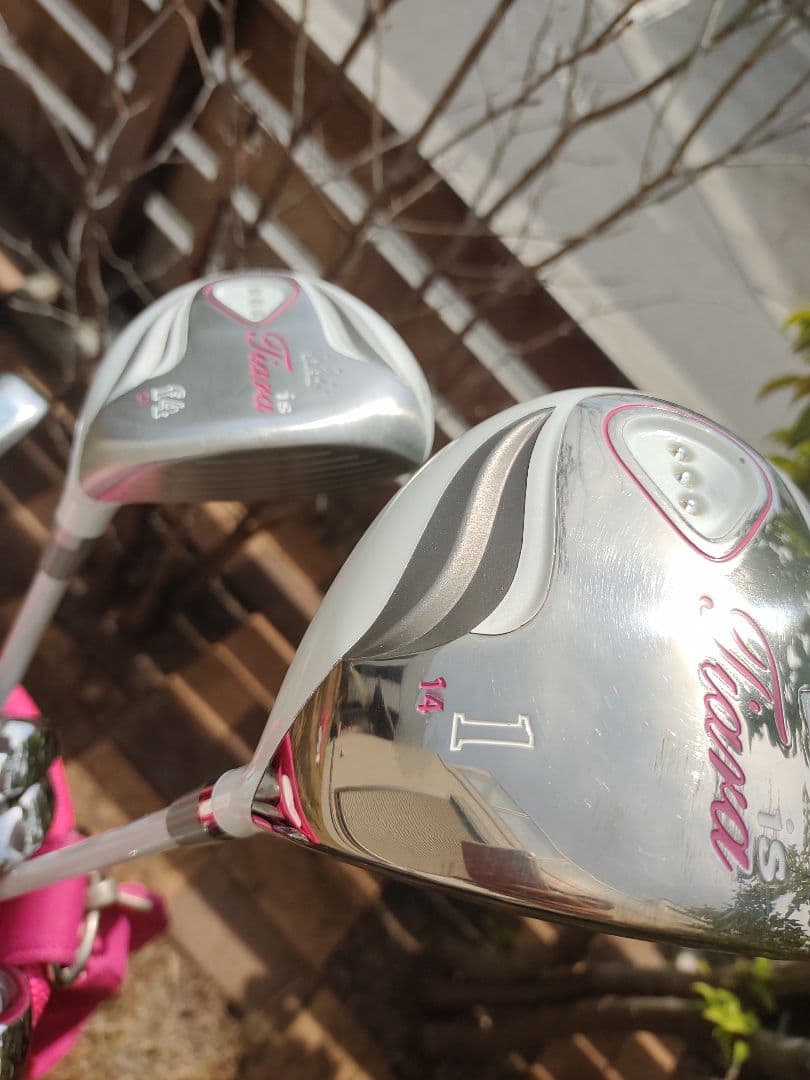wilson tiara レディースゴルフクラブセット　アディダスキャディバッグ