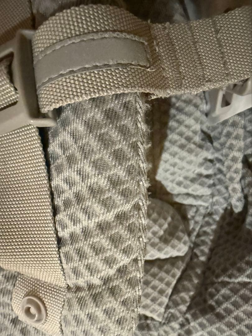 エルゴベビー　オムニブリーズ　パールグレー　ポーチ付