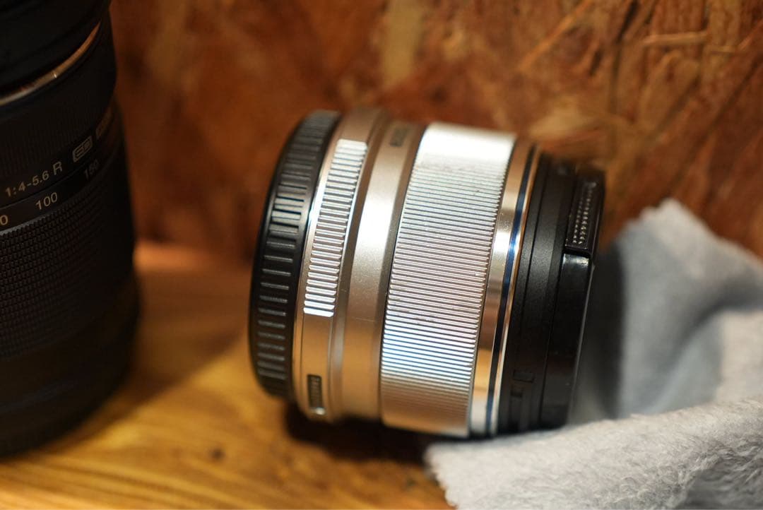 OM-D E-M5 Mark III 12-45mm F4.0 PRO 他2本