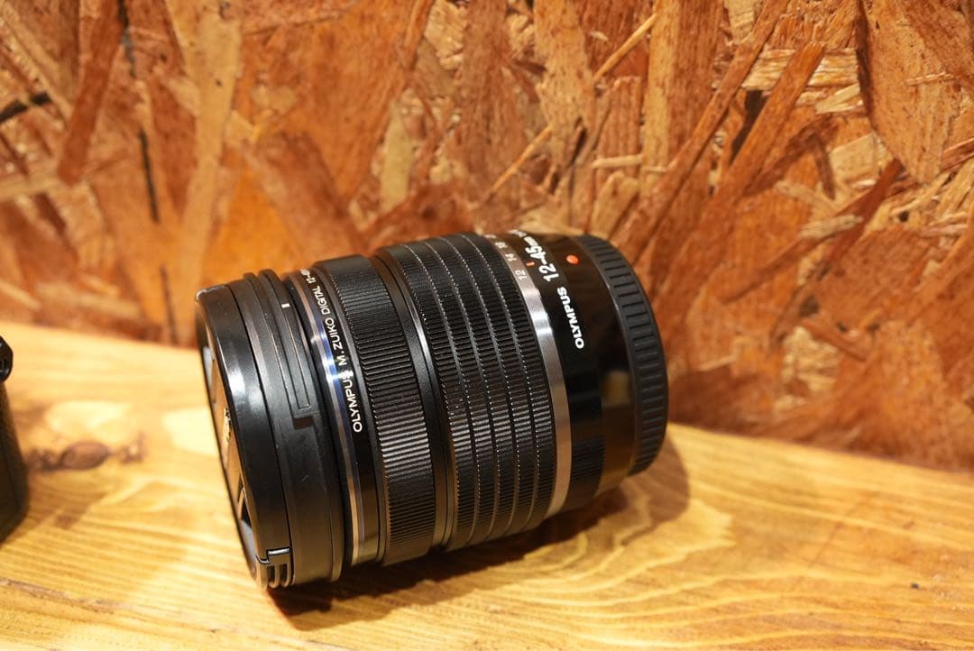 OM-D E-M5 Mark III 12-45mm F4.0 PRO 他2本