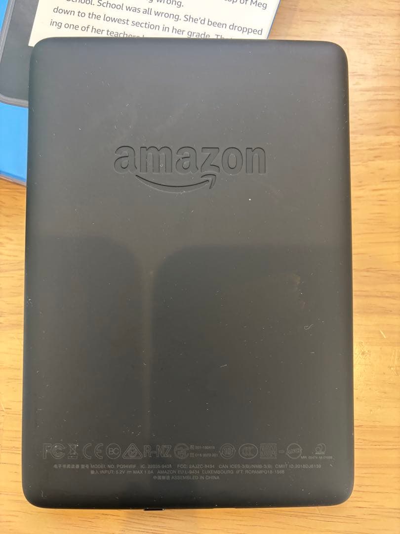 Kindle paper White 10世代32GB wifi 専用カバー付き