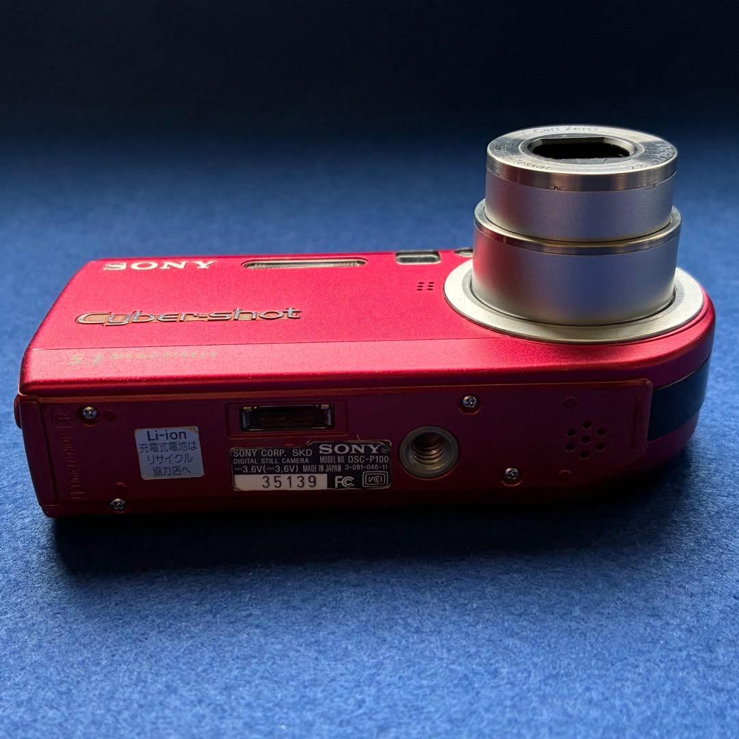【箱・ほぼ付属品完備／完動品】SONY Cyber-shot DSC-P100赤
