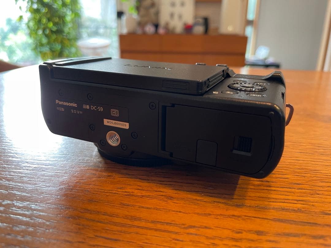 【美品】LUMIX S9 ボディ DC-S9-K ブラック 【即日発送可能】