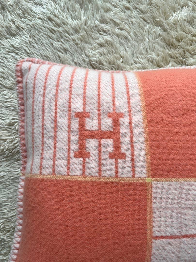 エルメスクッション ピンク系 チェック柄