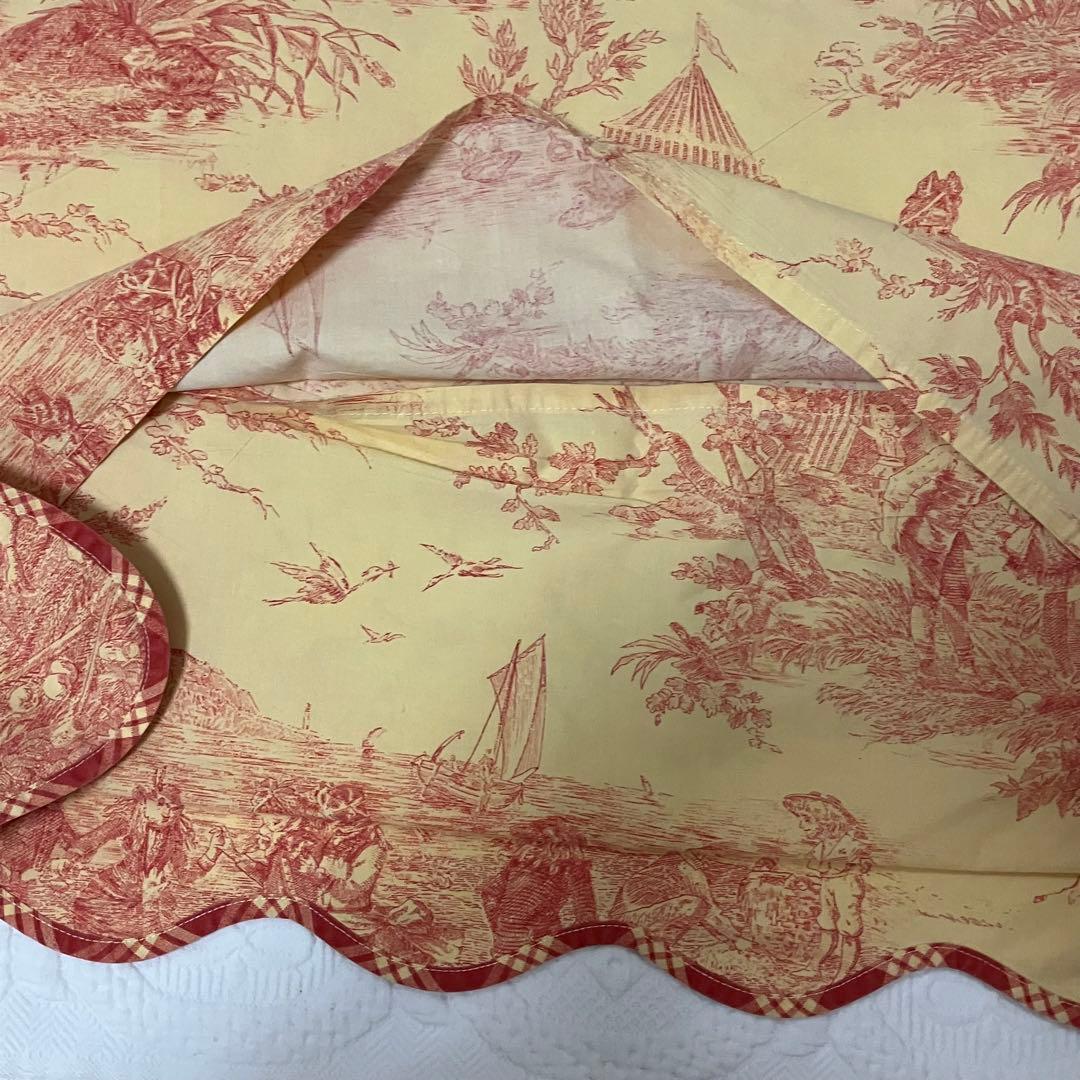 フランス　ヴィンテージ　トワル・ド・ジュイ クッションカバー クリーム色と赤