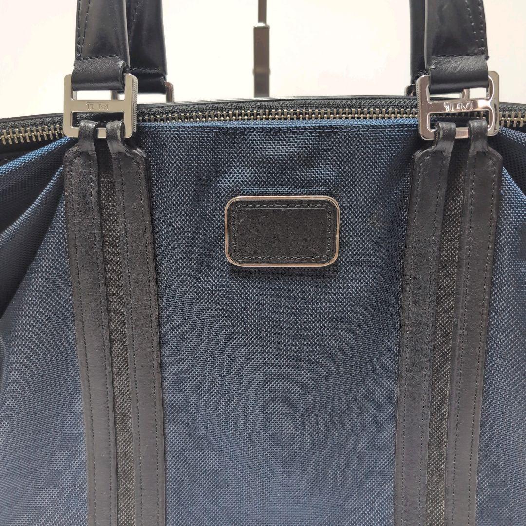 美品　トゥミ　トートバッグ　ジャーヴィス ビジネスバッグ　ネイビー　レザー