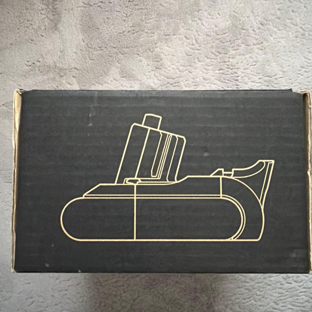 未使用！Dyson Digital Slim (SV18) バッテリー＋充電器