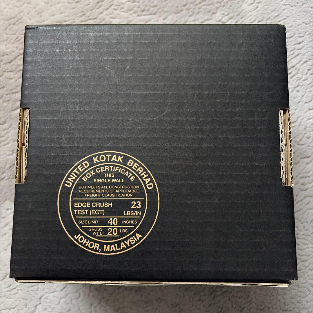 未使用！Dyson Digital Slim (SV18) バッテリー＋充電器