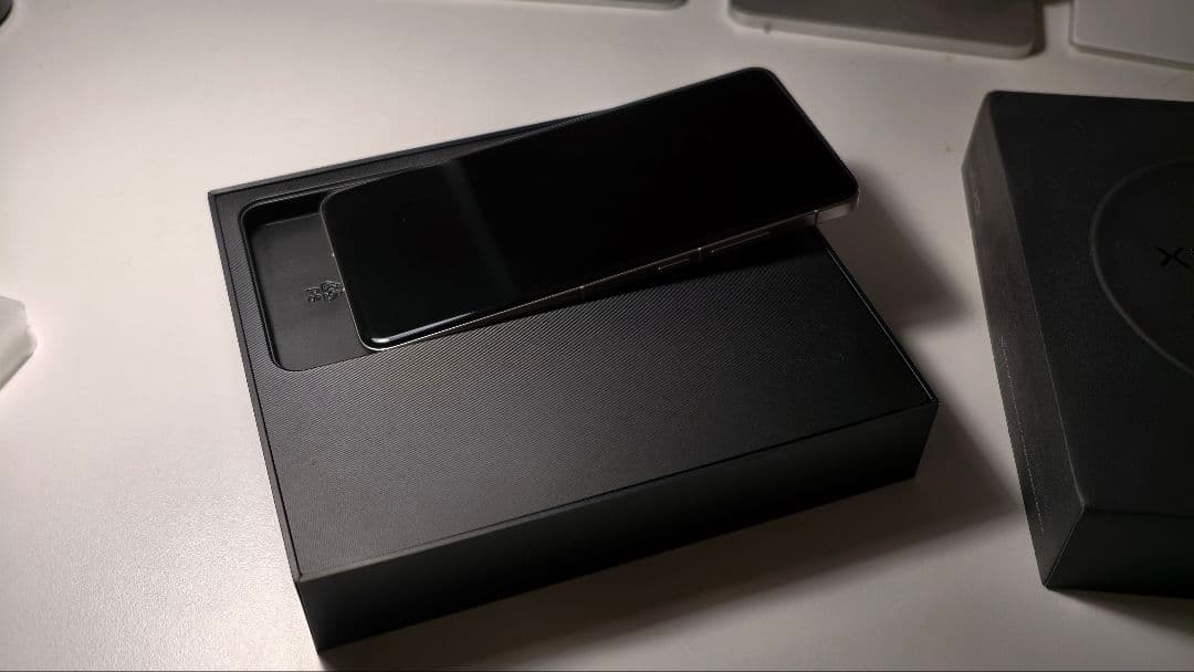 vivo X200 pro チタニウム 12GB/256GB