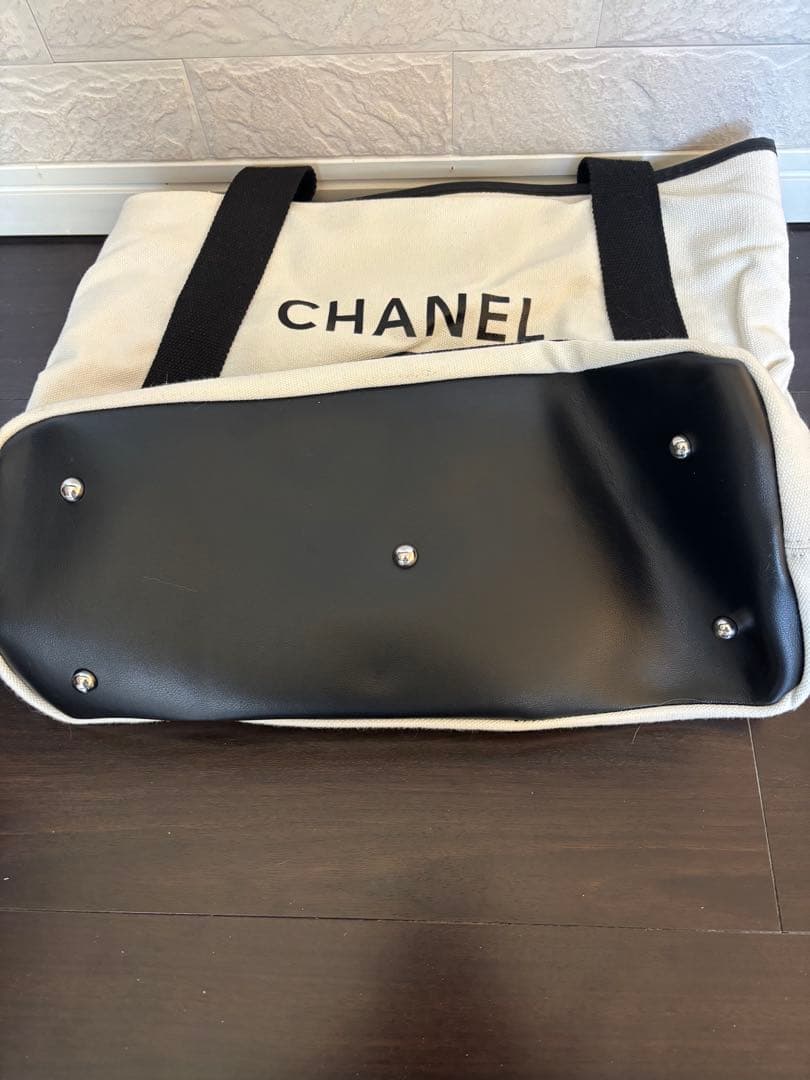 シャネル　ノベルティバック