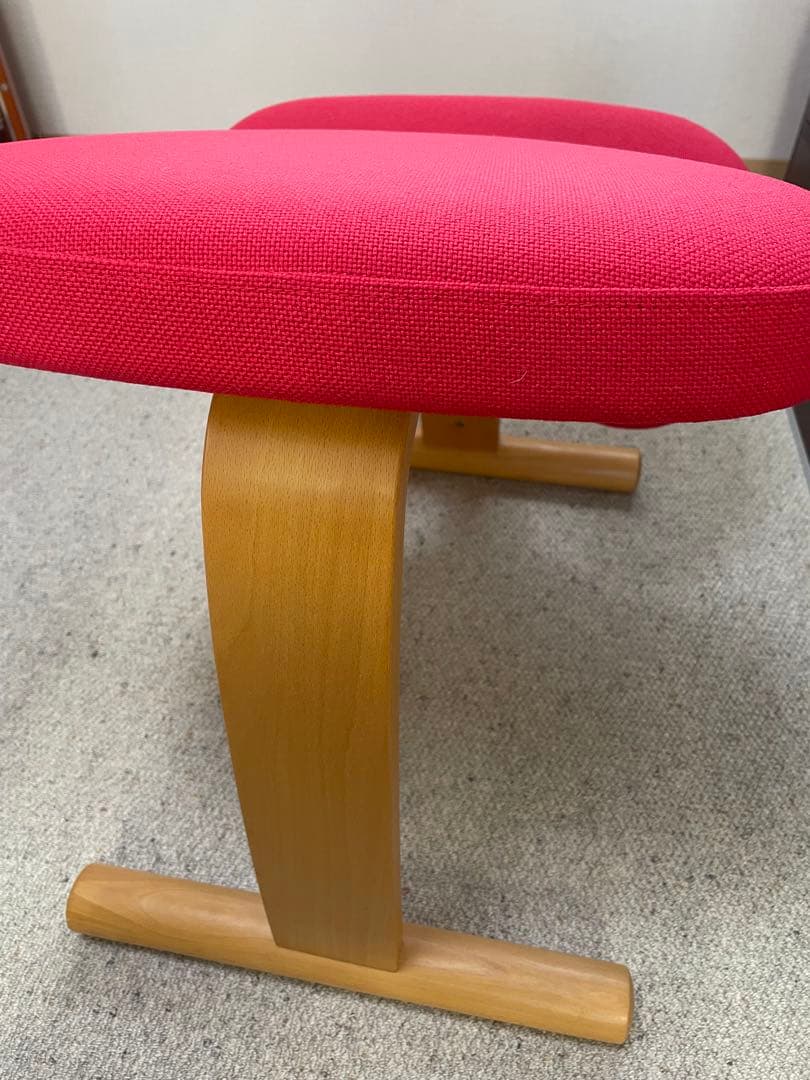 balans Easy 姿勢矯正チェア 赤　バランスイージーチェア