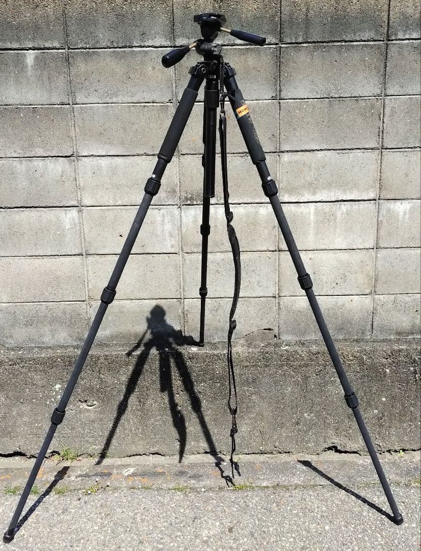 spkfmslf 【動作良好】SLIK CARBON814Limited