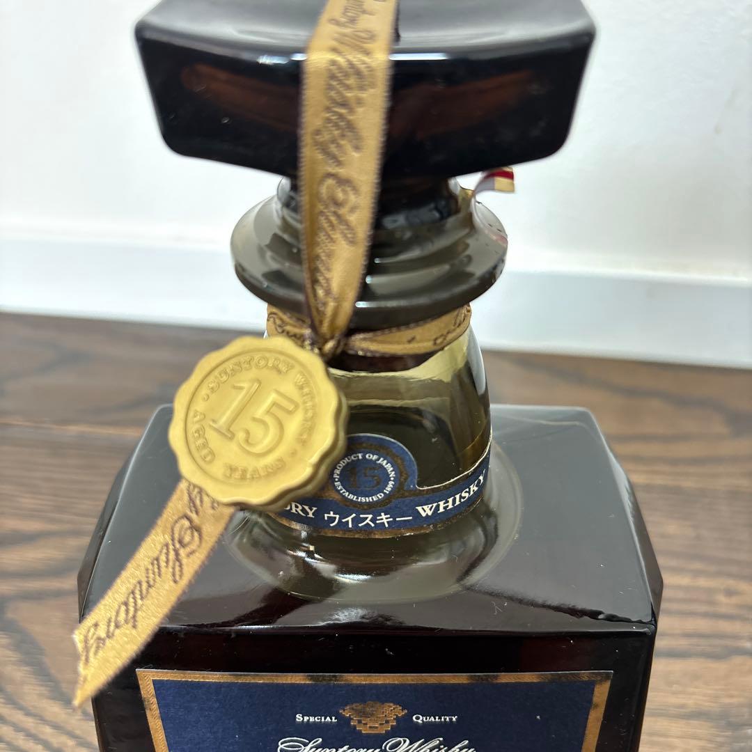 サントリー ウイスキー ローヤル 15年 青ラベル 750ml