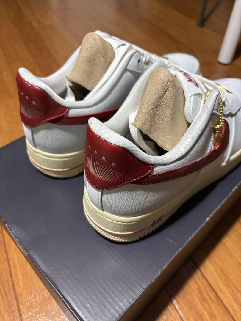 お値下げ★NIKE WMNS AIR FORCE 1 '07 SE 9.5