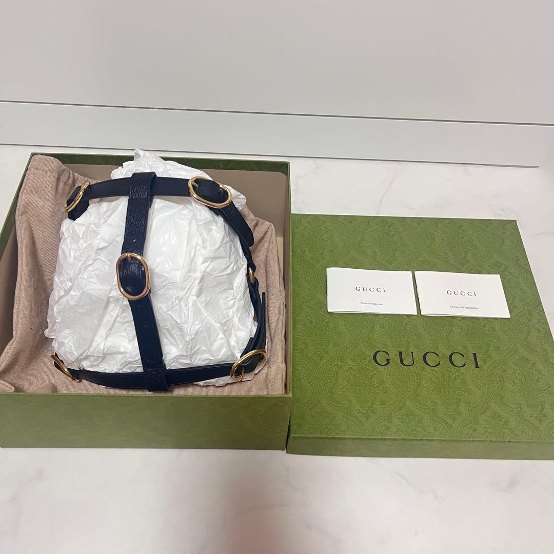【新品】GUCCI 犬 ハーネス ロゴ入り ペット ブラックレザー ゴールド