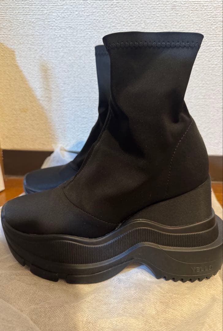 【YELLO】TOKYO BLACK DOUBLE SNEAKER BOOTS