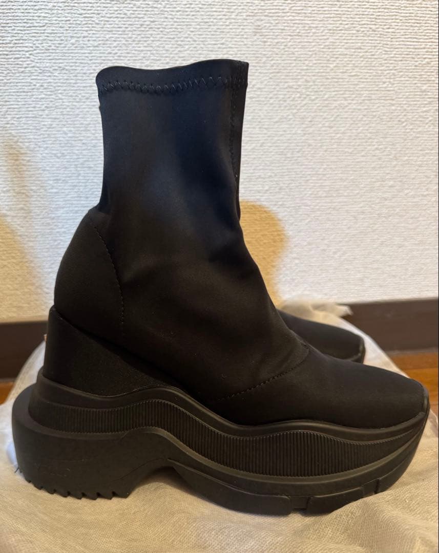 【YELLO】TOKYO BLACK DOUBLE SNEAKER BOOTS