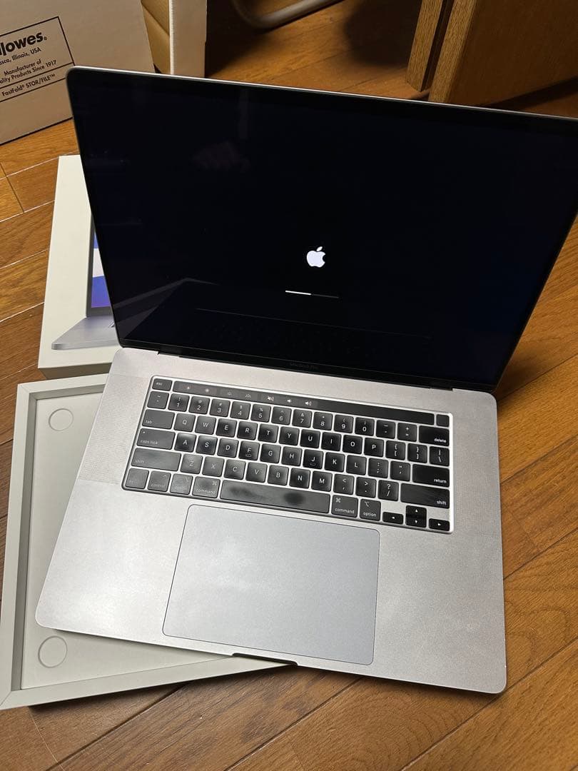 MacBook本体 MacBook Pro 16-inch intel 64GB 2TB