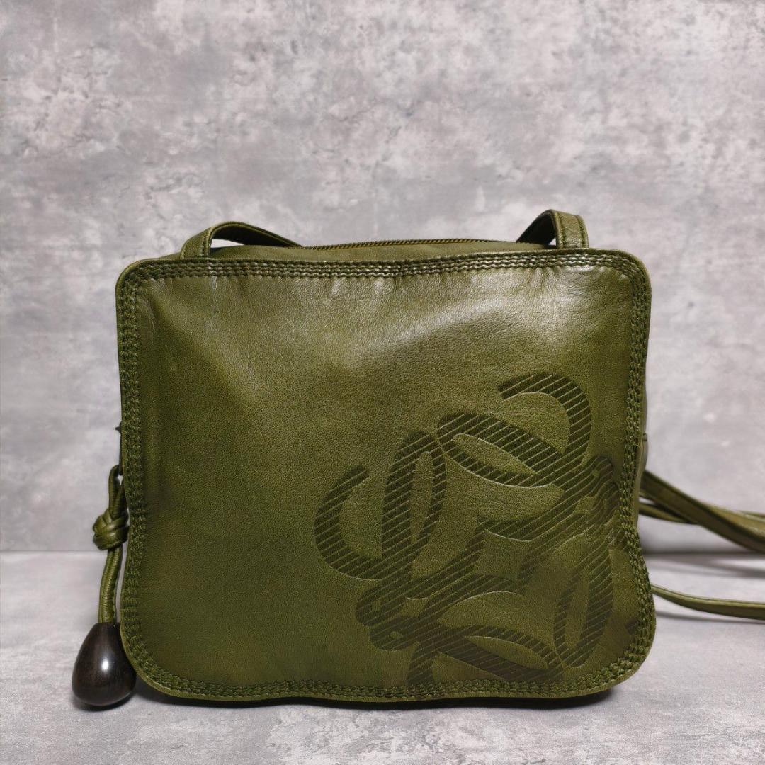 LOEWE ロエベ アナグラム ナッパレザー ショルダーポーチ カーキ