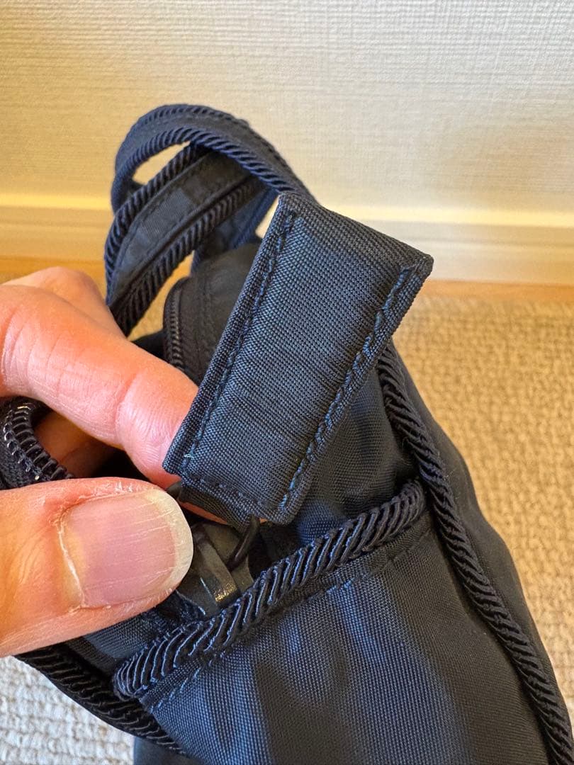 PRADA ビーズ刺繍 ハンドバッグ