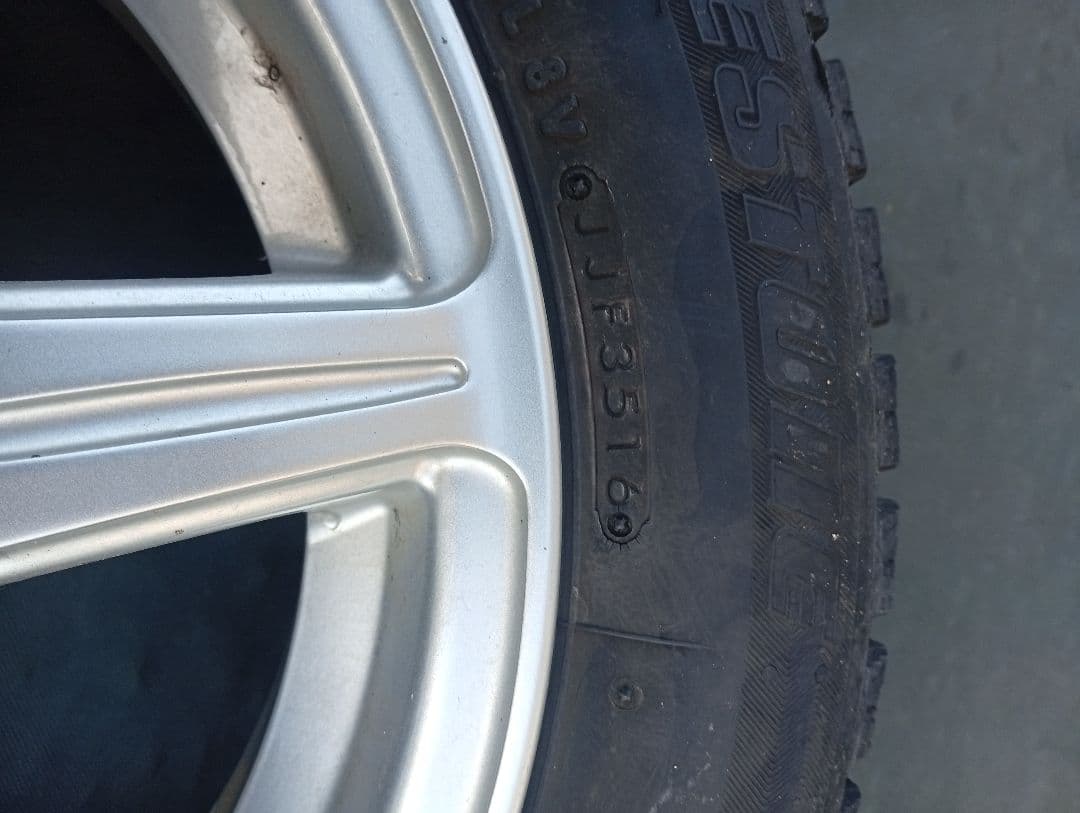 ブリジストン BLIZZAK 155/65R14 スタッドレス　4本セット