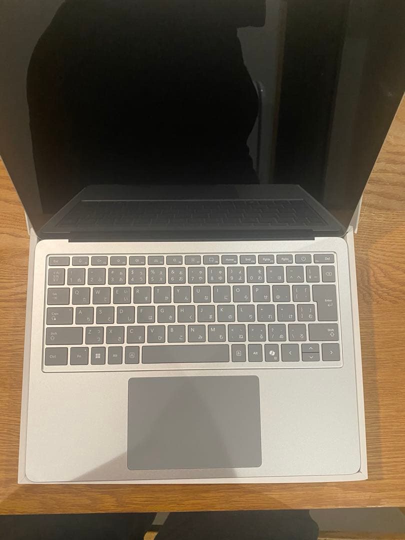 Windowsタブレット本体 surface laptop