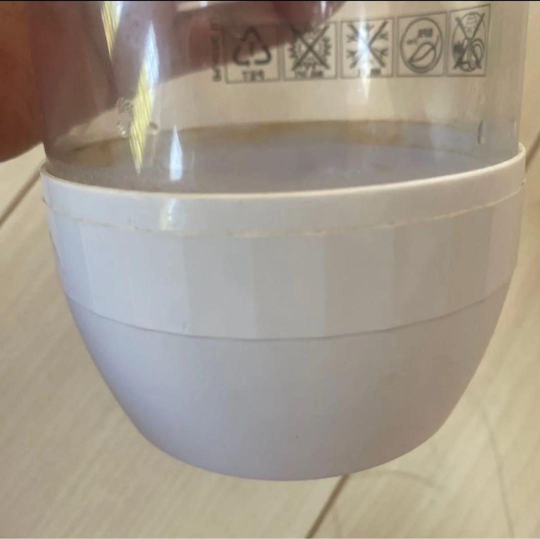 値引き！ソーダストリーム　本体　ボトル3本　ガスシリンダー2本　空シリンダー3本