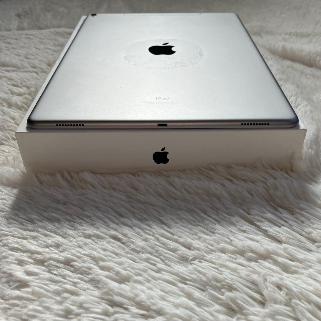 【完動品】iPad Pro 12.9 第2世代 64GB SIMフリー【即発送】