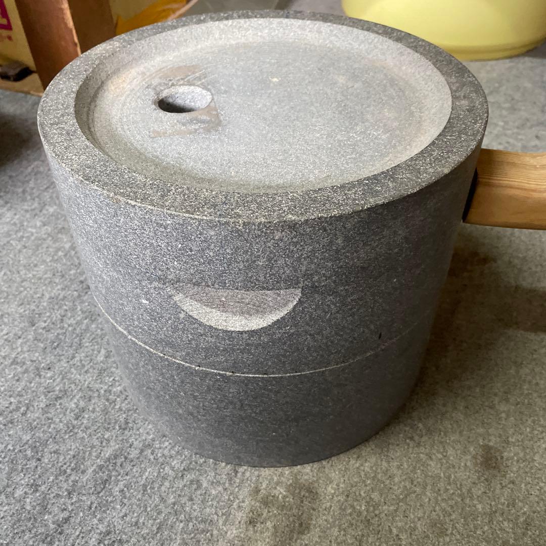 石臼製粉機 直径30cm