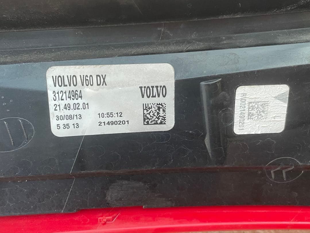 ボルボ 26年式 テールライト