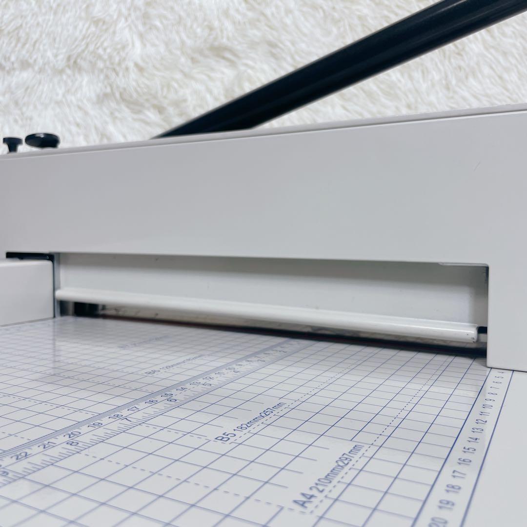 【中古】 大型 裁断機 ペーパーカッター 業務用