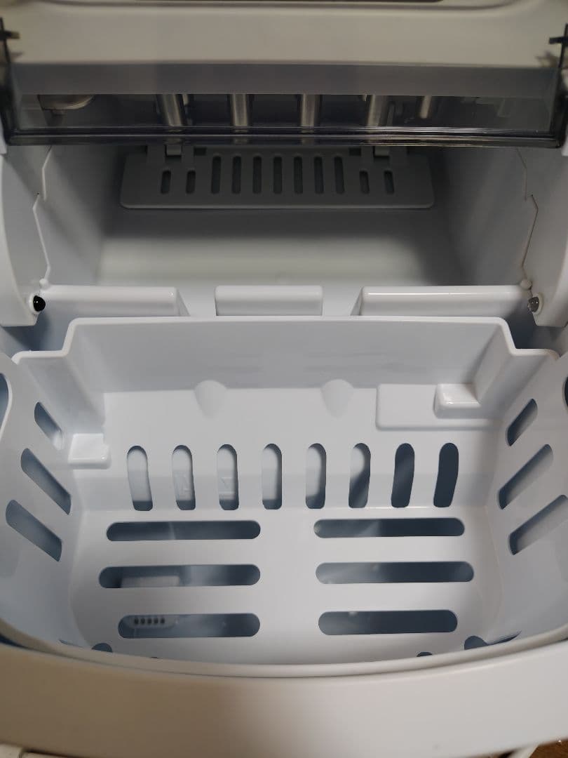 ecozy 製氷機 ホワイト