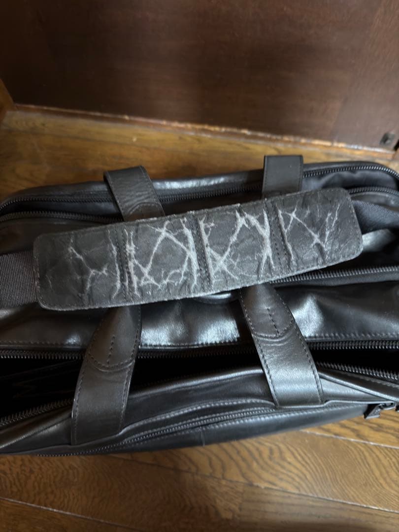 TUMI 超美品 ALPHAナパレザー バッグ 国内正規品ギャランティカード付