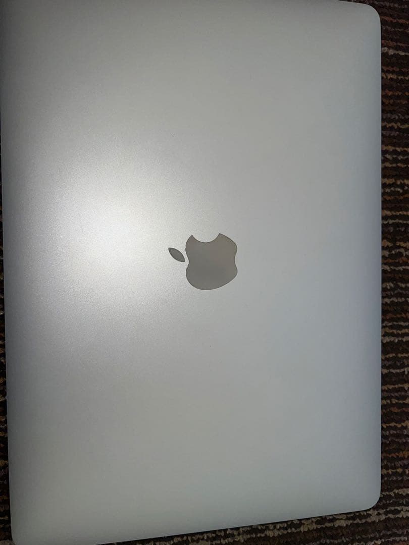 【sakura】MacBook Pro 13インチ 2020