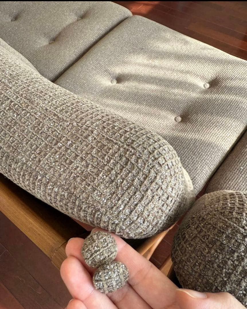 Kaera様　冨士ファニチア　セパレート　３人掛けソファ 1/3