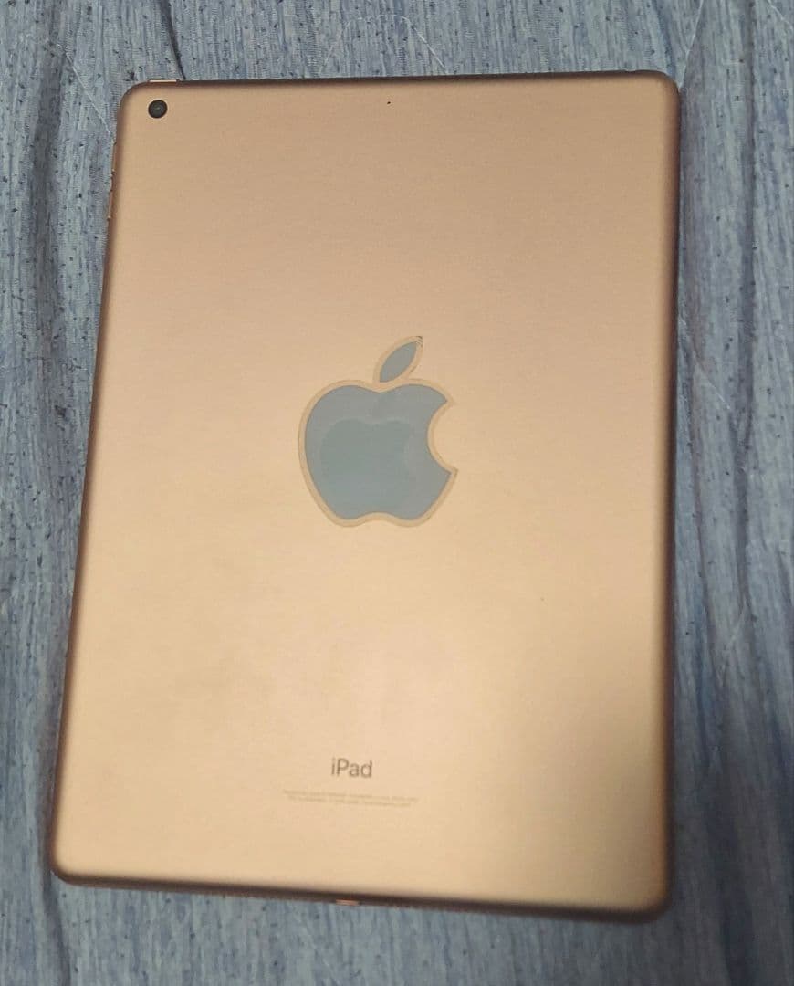 電池100%！ ipad WiFiモデル 第六世代 32GB ゴールド