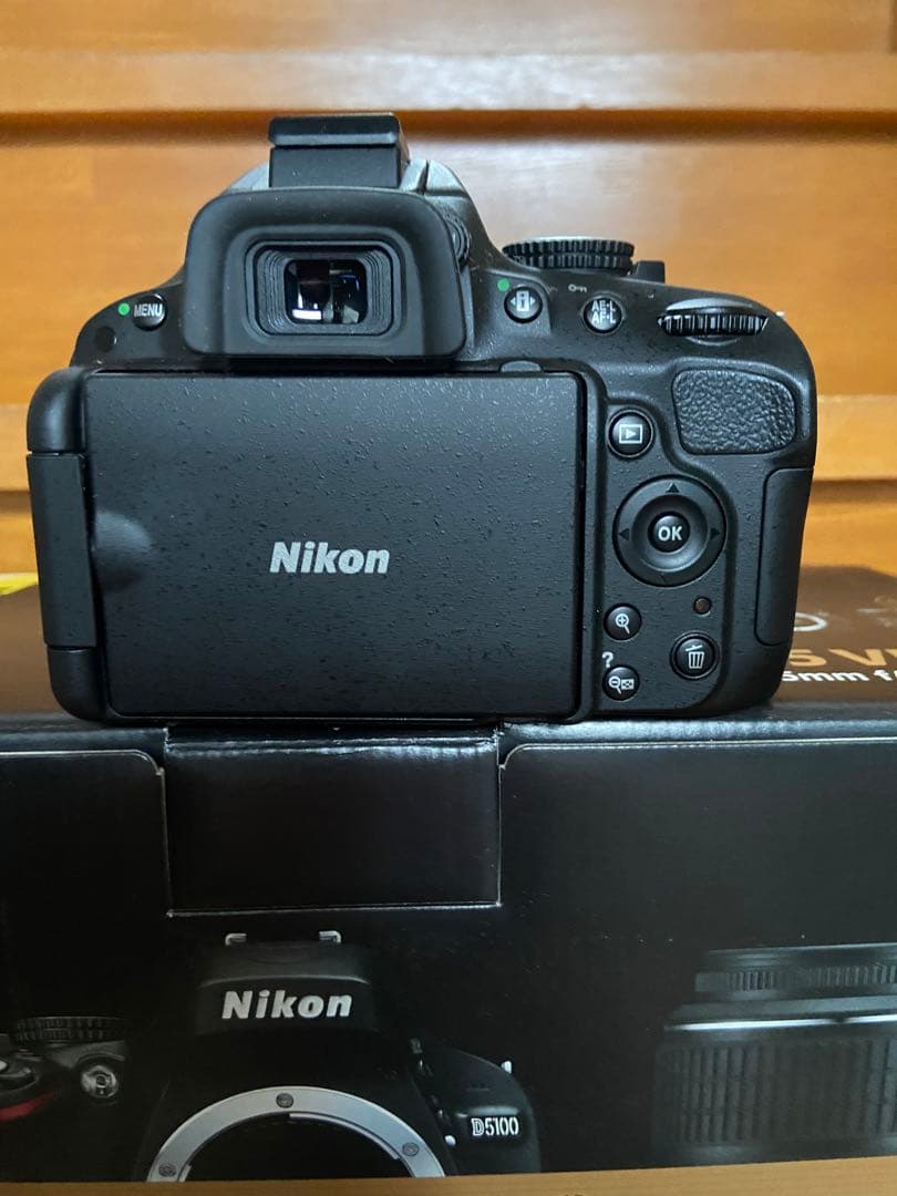 Nikon D5100ダブルズームキット