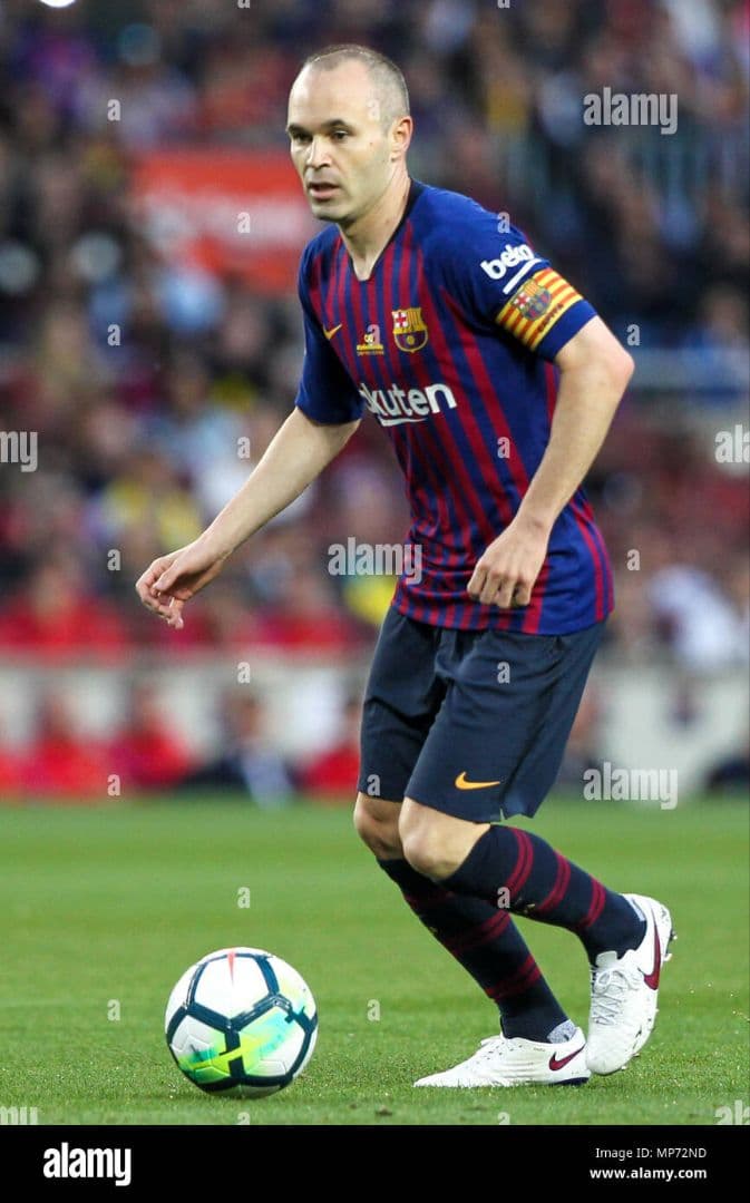 17-18 バルセロナ　イニエスタ　NIKEオフィシャル　オーセンユニフォーム