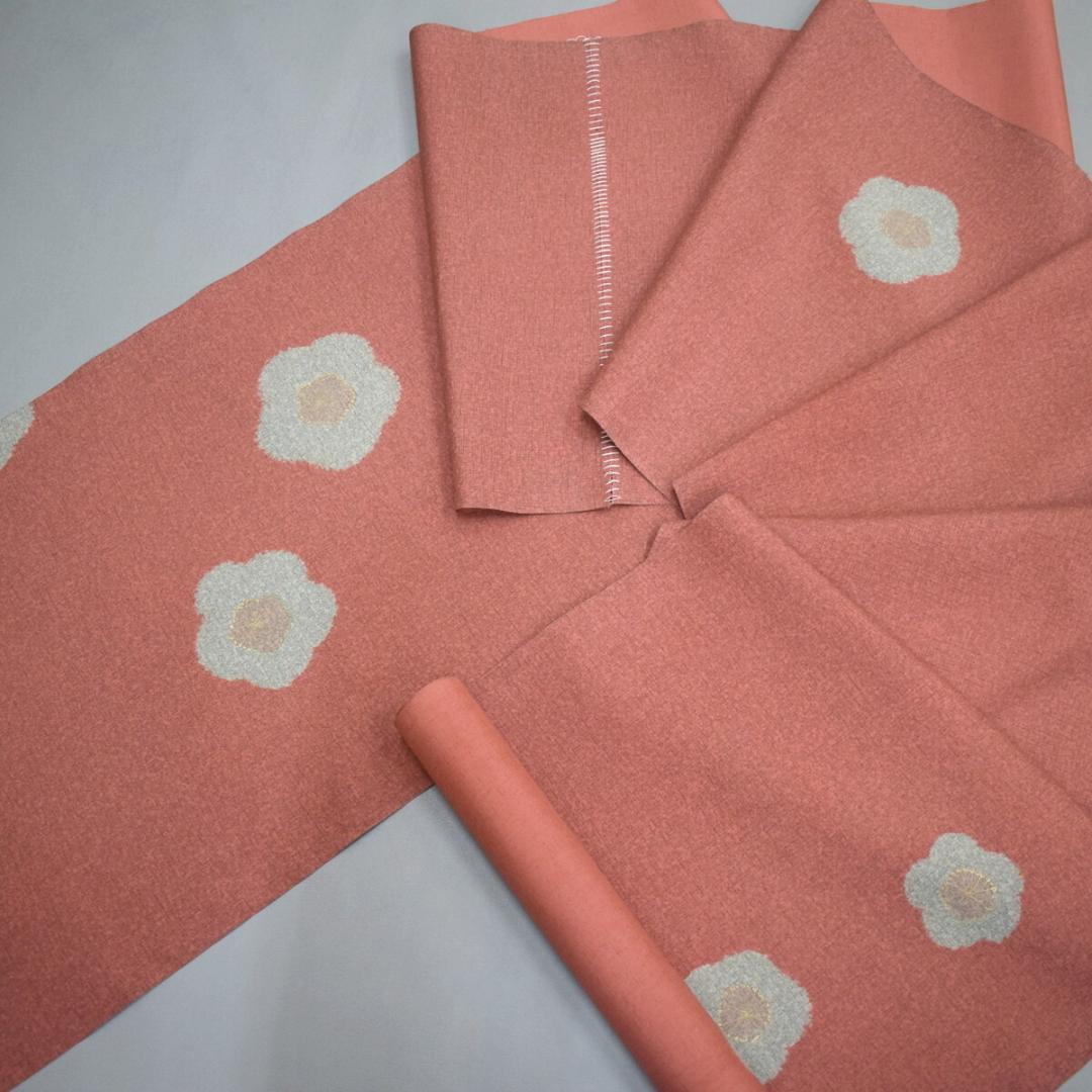 M20-20 新品 正絹 染大島 訪問着 仮絵羽解き 灰赤茶系 梅