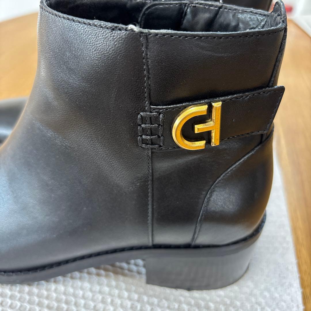 COLE HAAN ブラックショートブーツ　23㎝