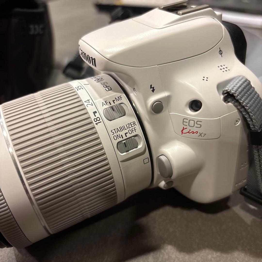 Canon EOS Kiss X7 デジタル一眼レフ
