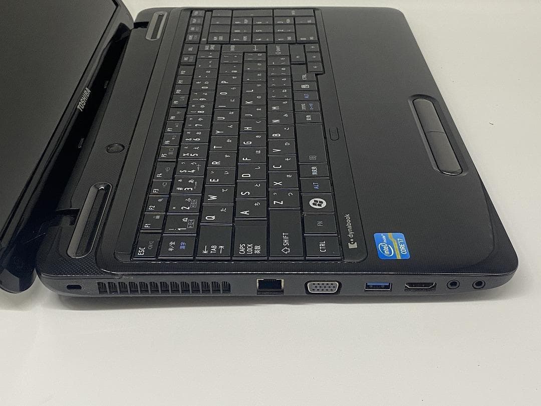 【東芝】爆速 Corei7/新品SSD256GB 15.6 ノートパソコン D4