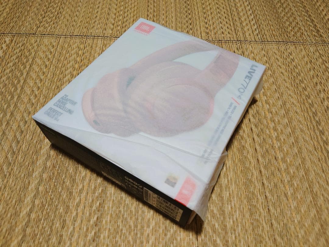 JBL Live 770NC　ノイズキャンセリングヘッドホン　砂色