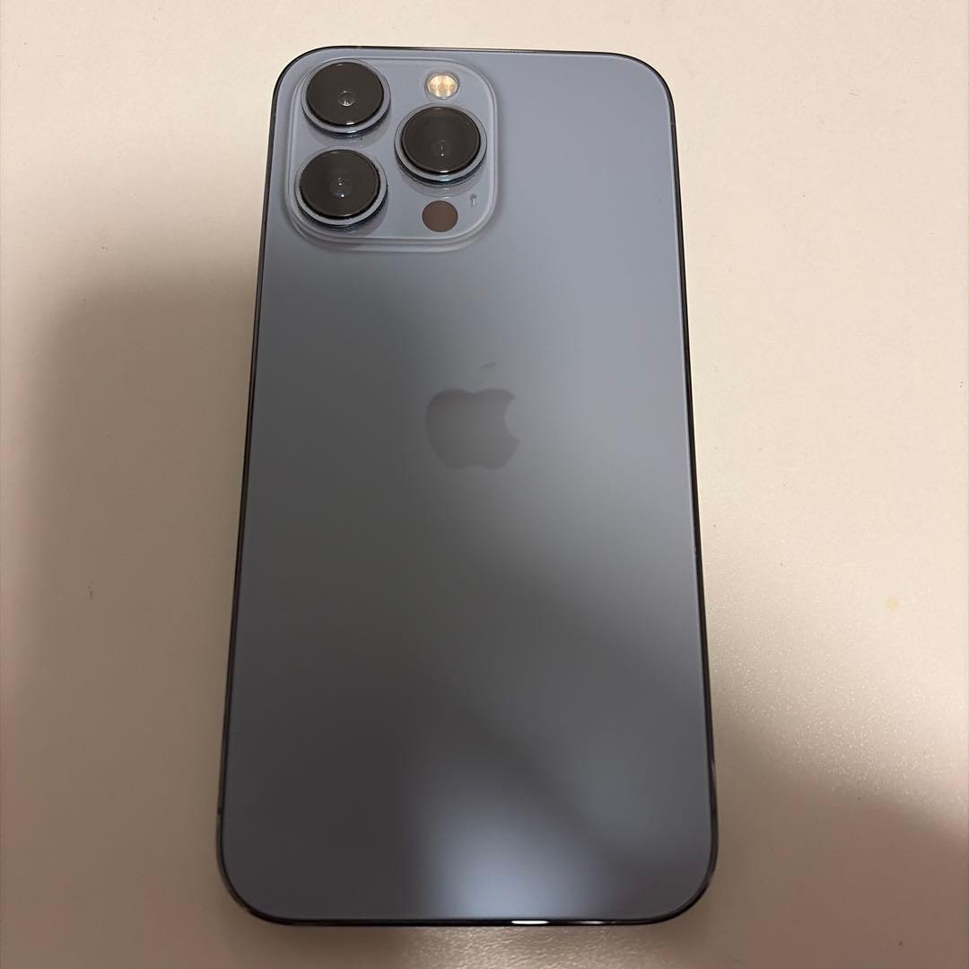 Apple iPhone 13 Pro シエラブルー