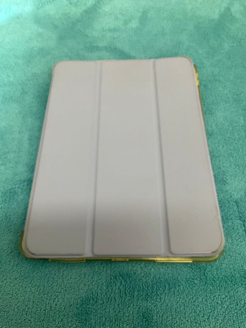 iPad Air 10.9インチ 第5世代 Wi-Fi 64GB スターライト