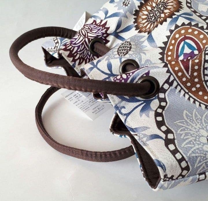 ￥45980⇒￥35980 着物の日月間セール 栗山工房銀通し紅型鞄