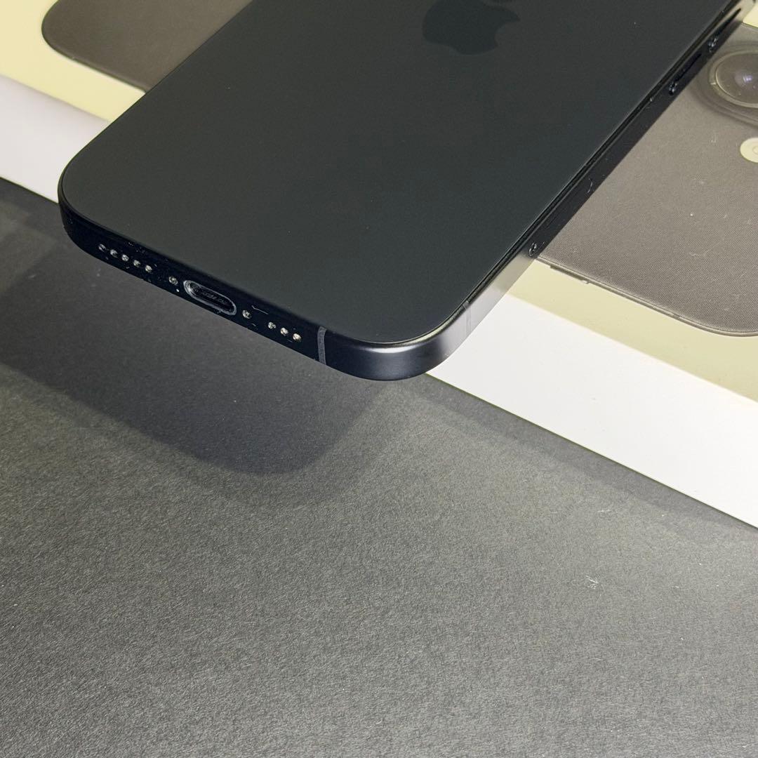 Apple iPhone16 128GB ブラック SIMフリー